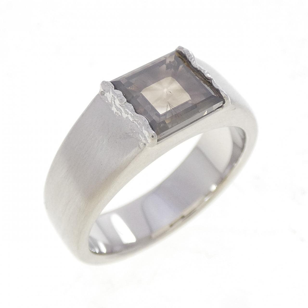 PT900 ダイヤモンド リング 1.77CT