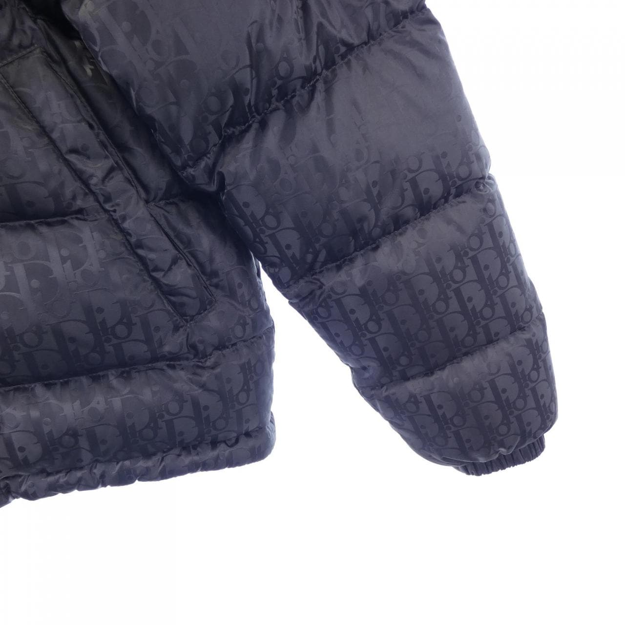 ディオール DIOR DIOR ESSENTIALS パファージャケット OBLIQUE 943C449A4462 ダウンジャケット