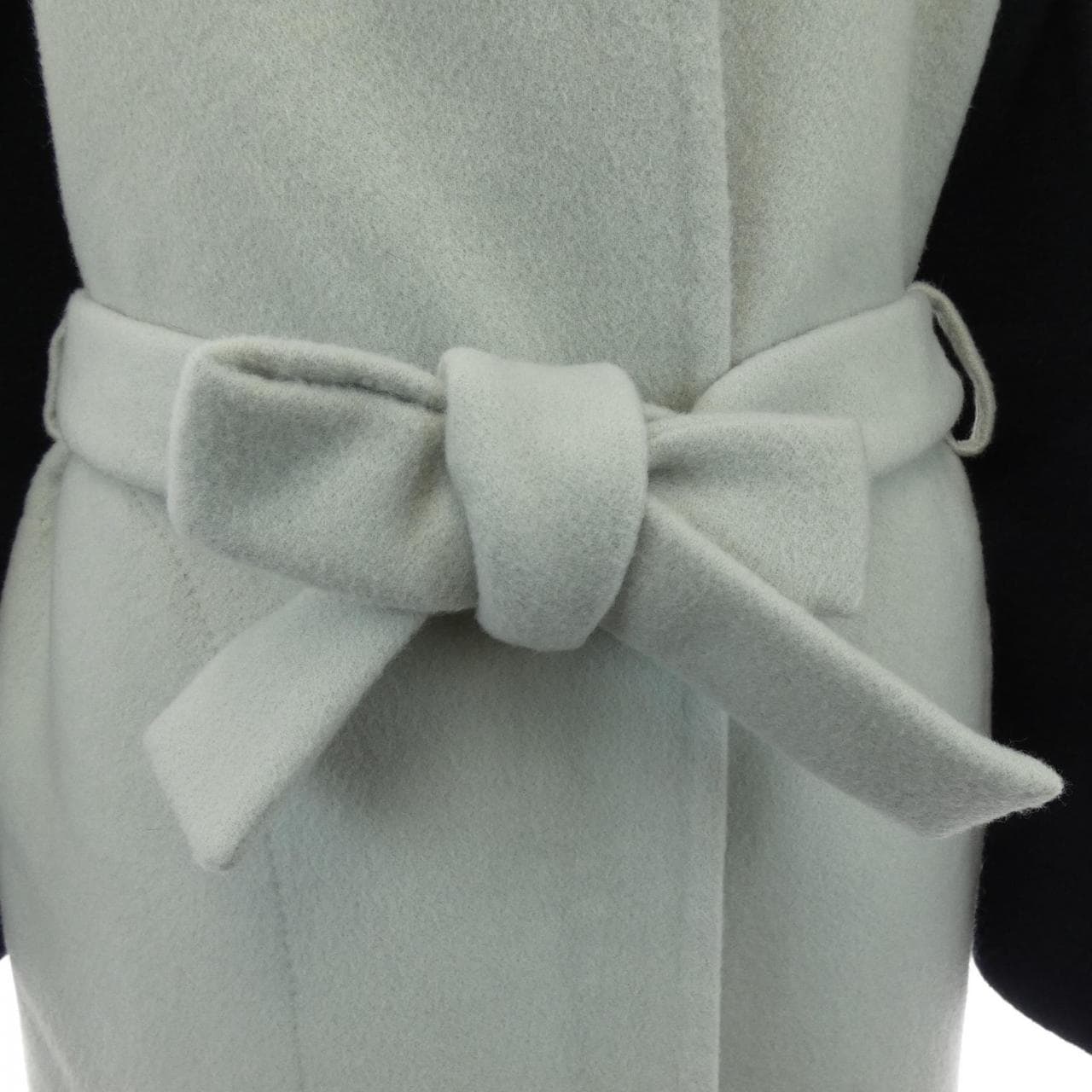 エルメス HERMES 57-7100. コート