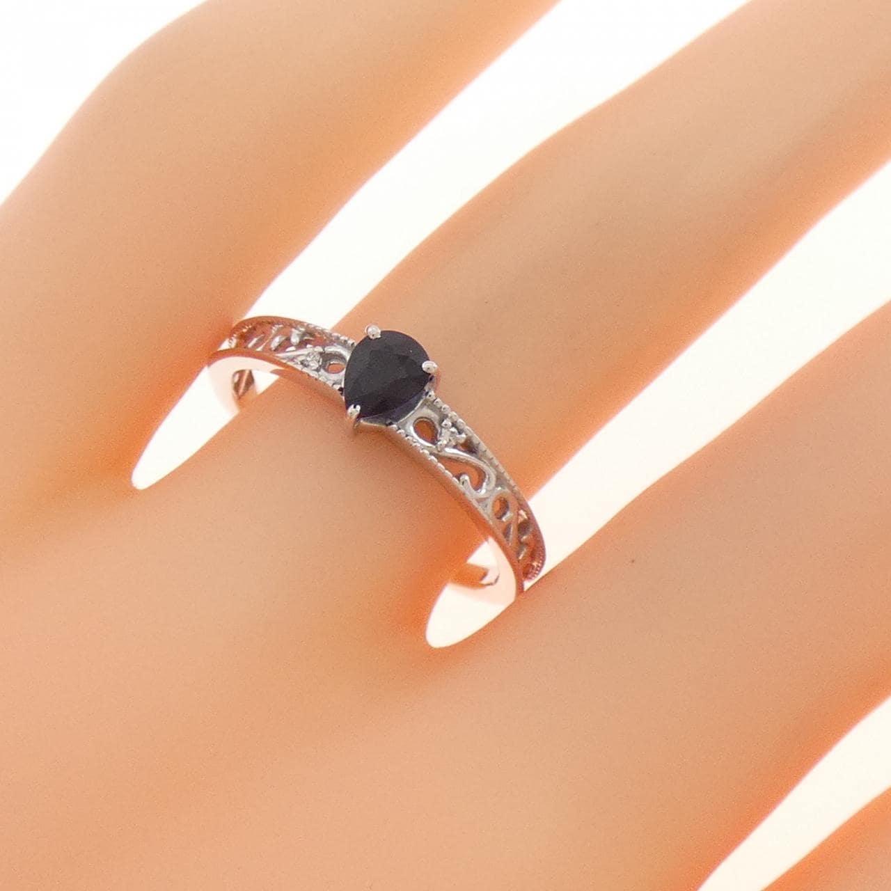 K10WG サファイヤ リング