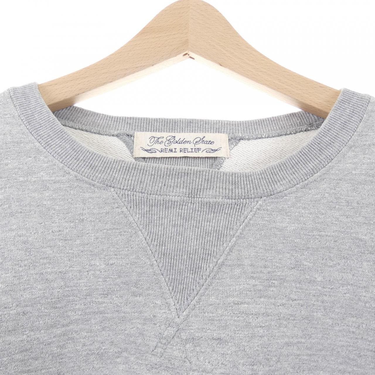 レミレリーフ REMI RELIEF スウェット