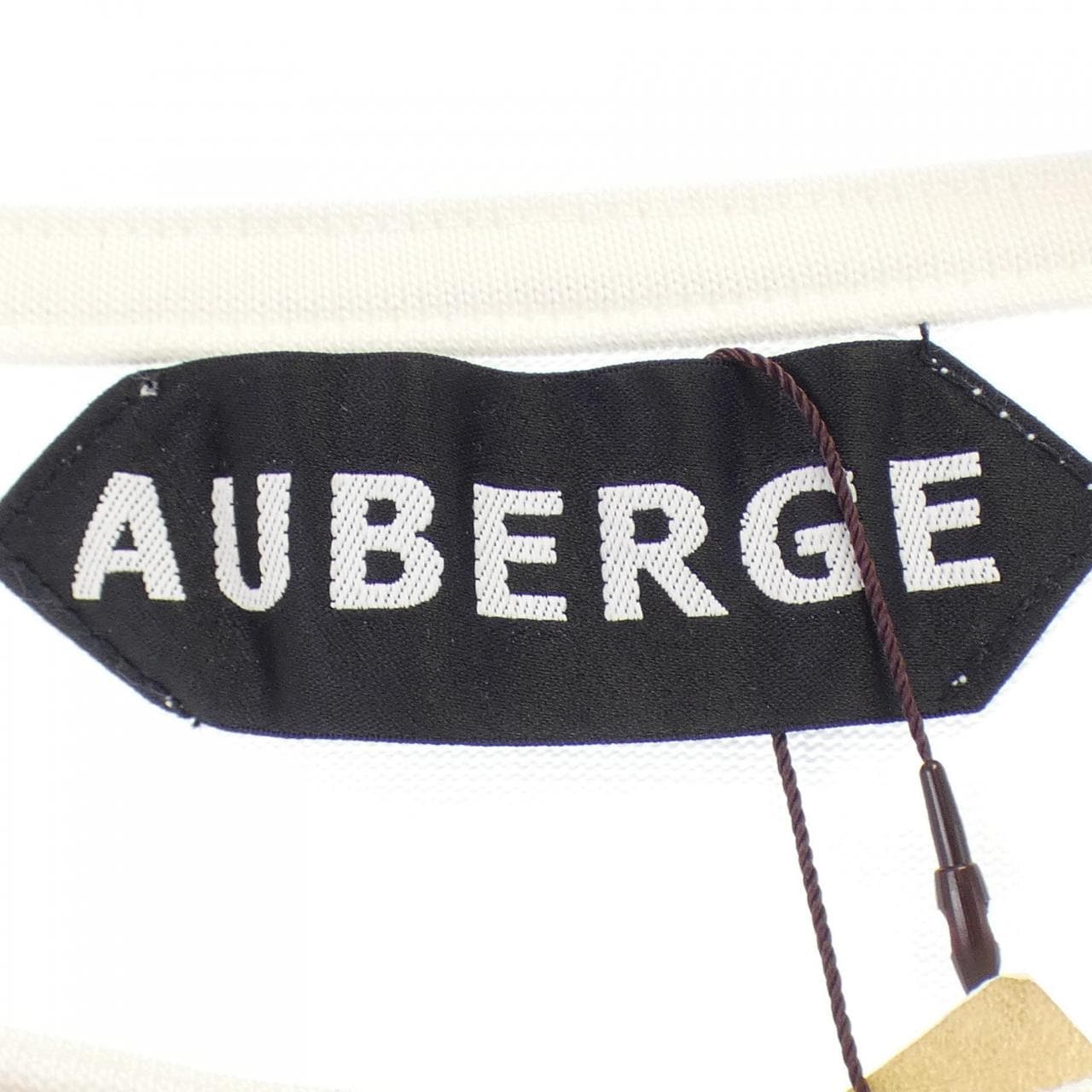 オーベルジュ AUBERGE Tシャツ