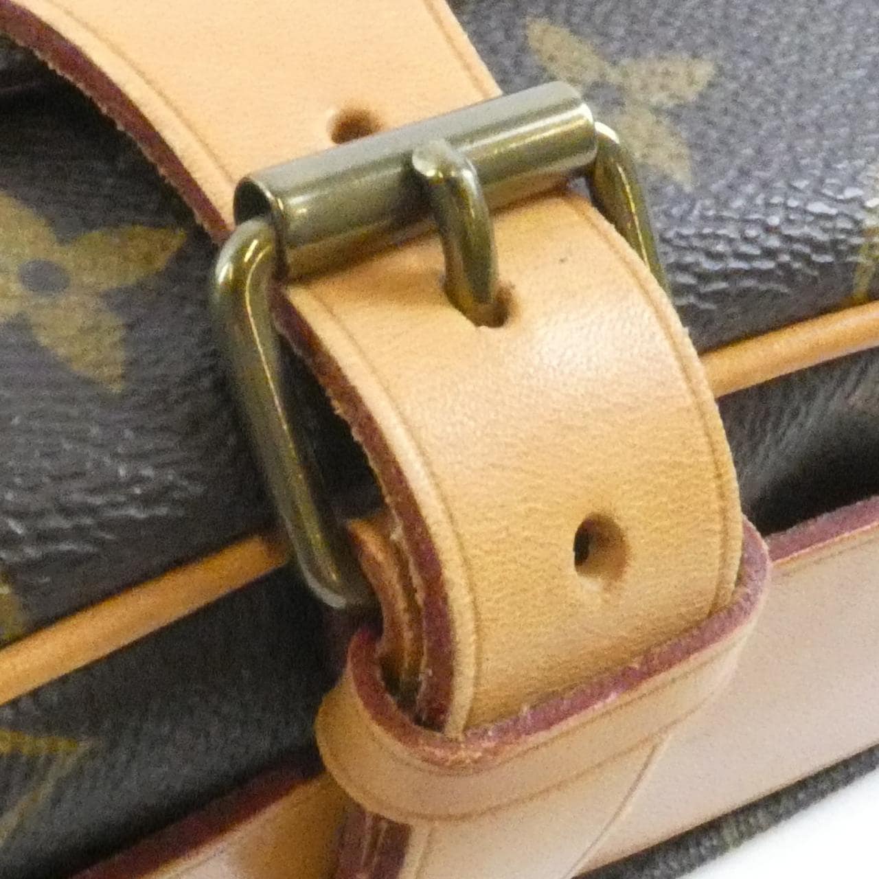 ルイヴィトン モノグラム カルトシエール 22cm M51253 ショルダーバッグ