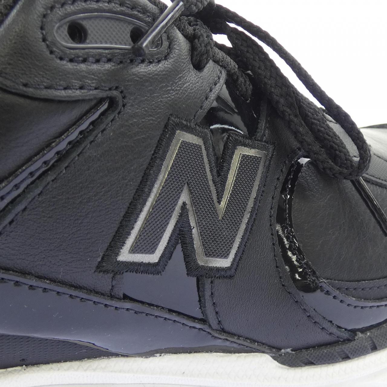 ニューバランス NEW BALANCE U2002RD スニーカー
