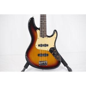 FENDER AMERICAN DELUXE JAZZ BASS