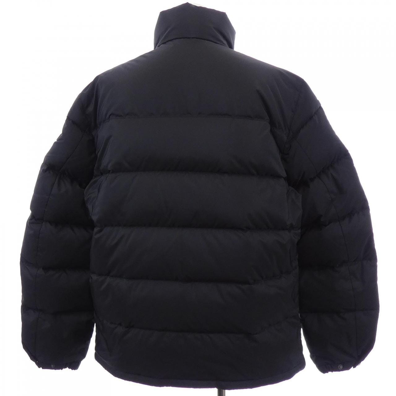 プラダ PRADA トライアングルロゴ SGY091 R132 106O ダウンジャケット