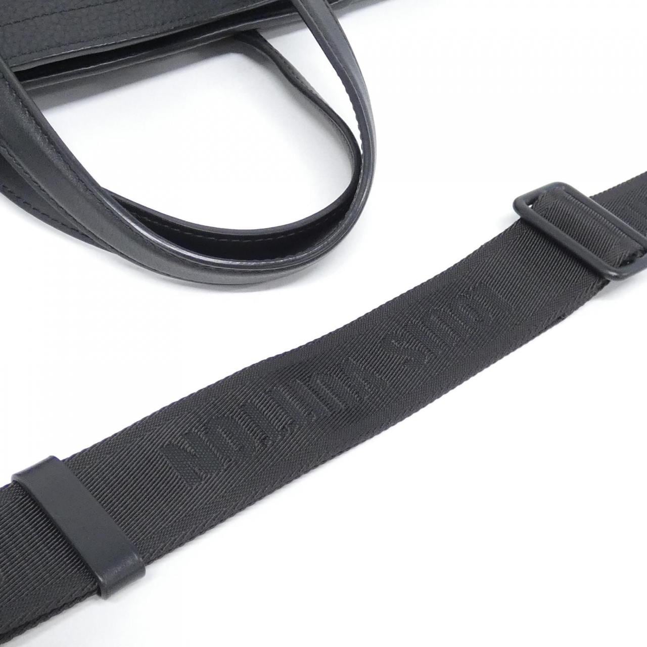 ルイヴィトン トリヨン クリストファー トート M58479 バッグ