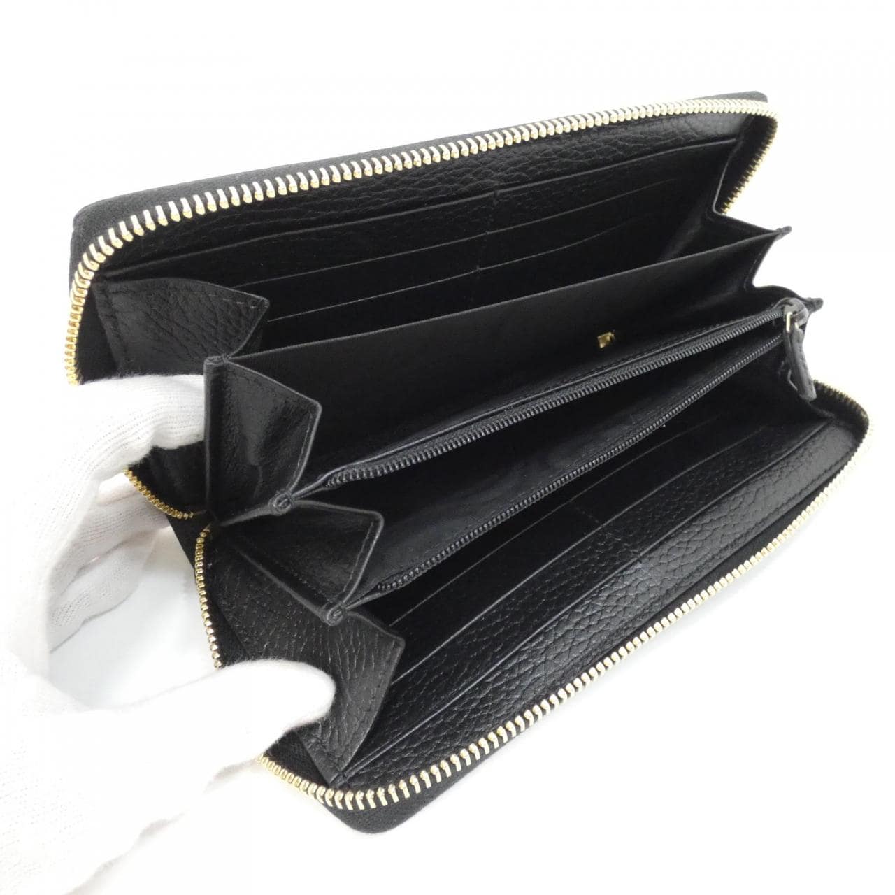 【新品】グッチ GG MARMONT 456117 17WAG 財布