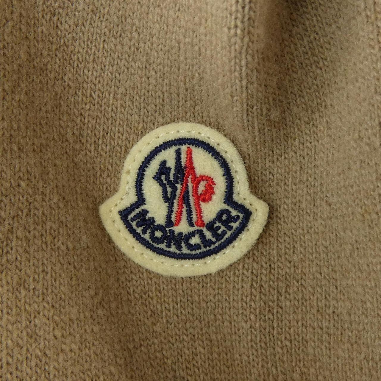 モンクレール MONCLER 20939B00020 ダウンジャケット