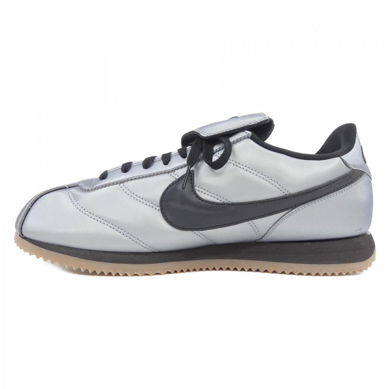 ナイキ NIKE HQ3490-099 スニーカー