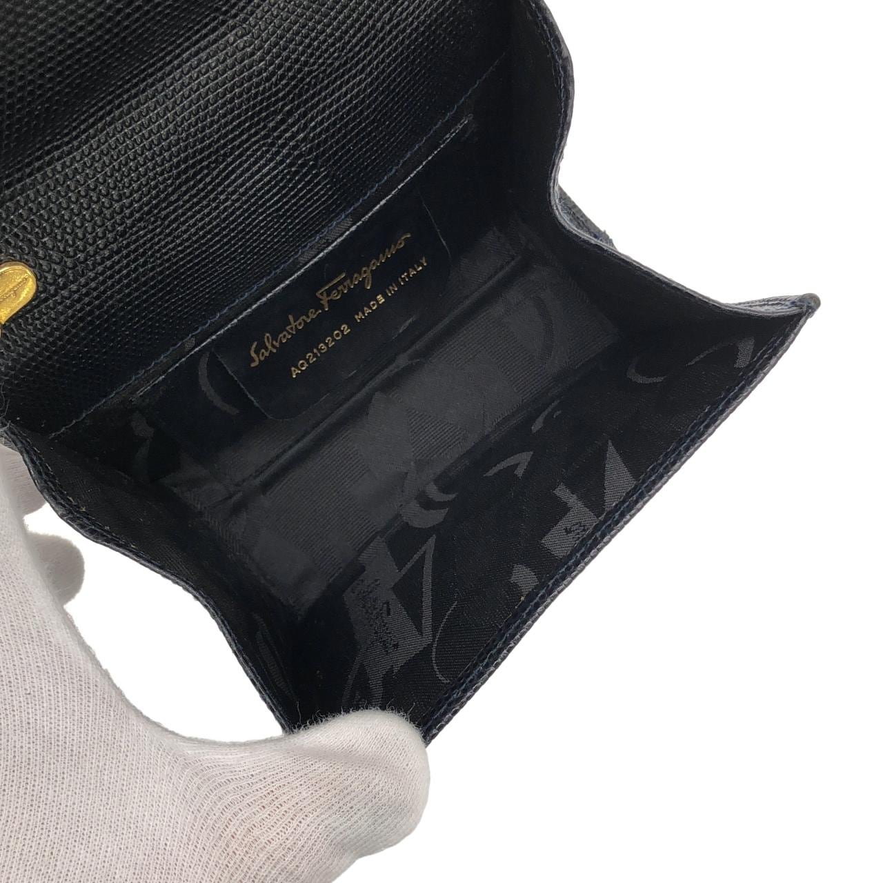 【ヴィンテージ】サルヴァトーレフェラガモ 21 3202 ショルダーバッグ