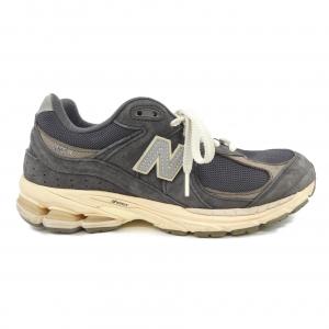 ニューバランス NEW BALANCE M2002RHO スニーカー