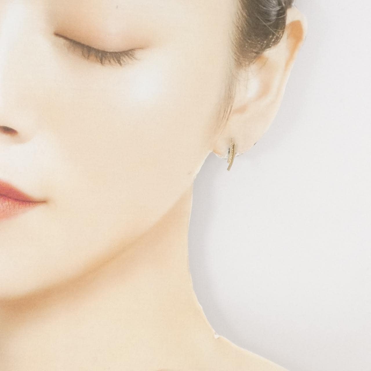 ココシュニック ダイヤモンド ピアス