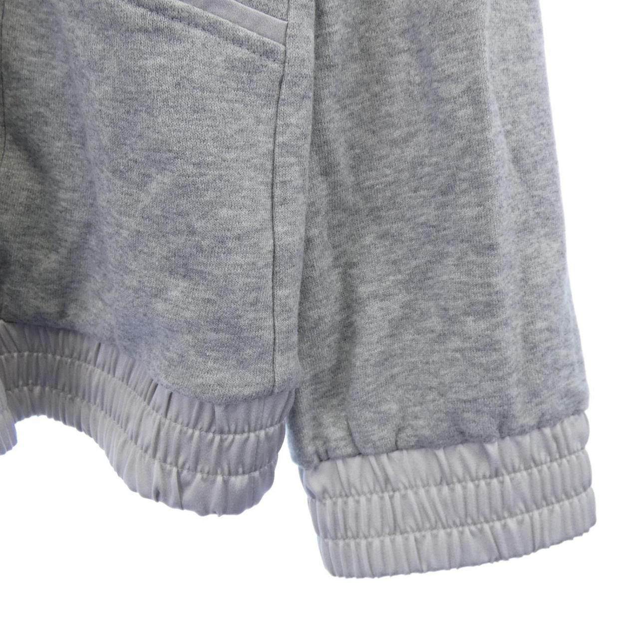 バルマン BALMAIN パーカー