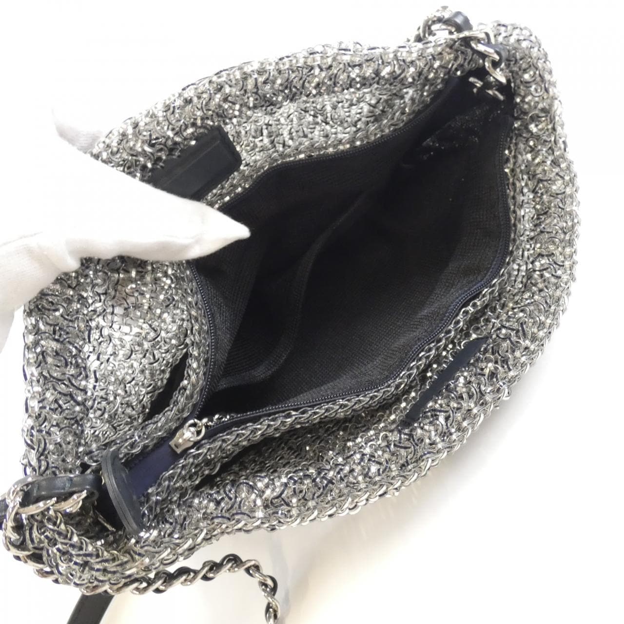 アンテプリマ ショルダーバッグ