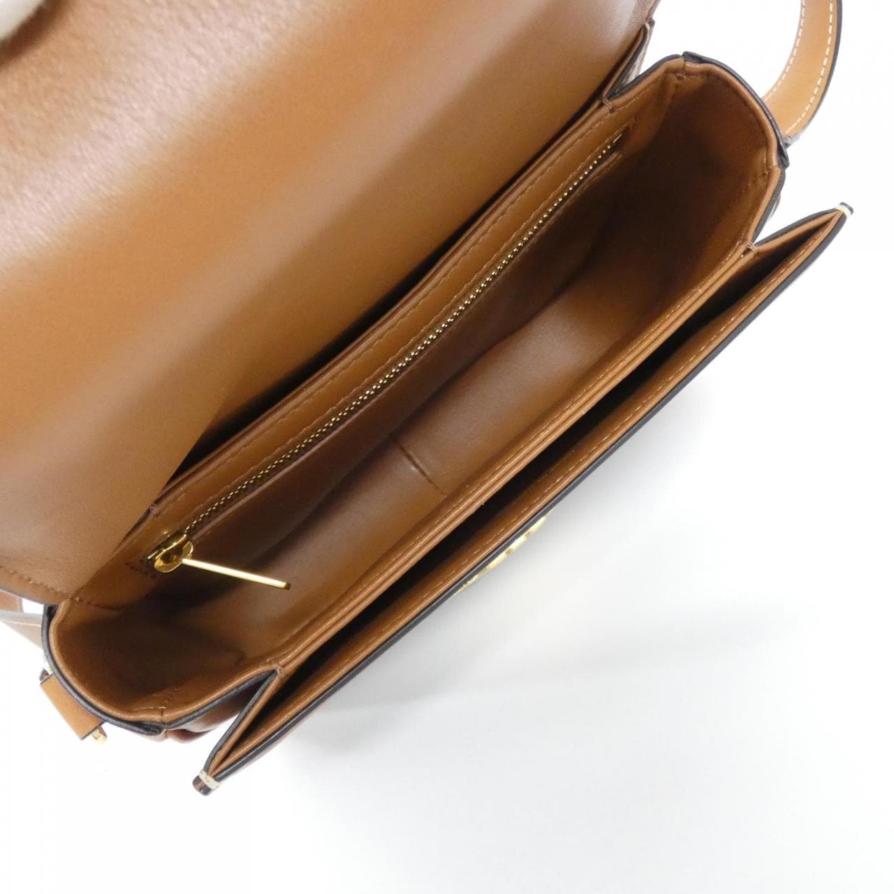 セリーヌ ティーン トリオンフ 188882BZ4 ショルダーバッグ