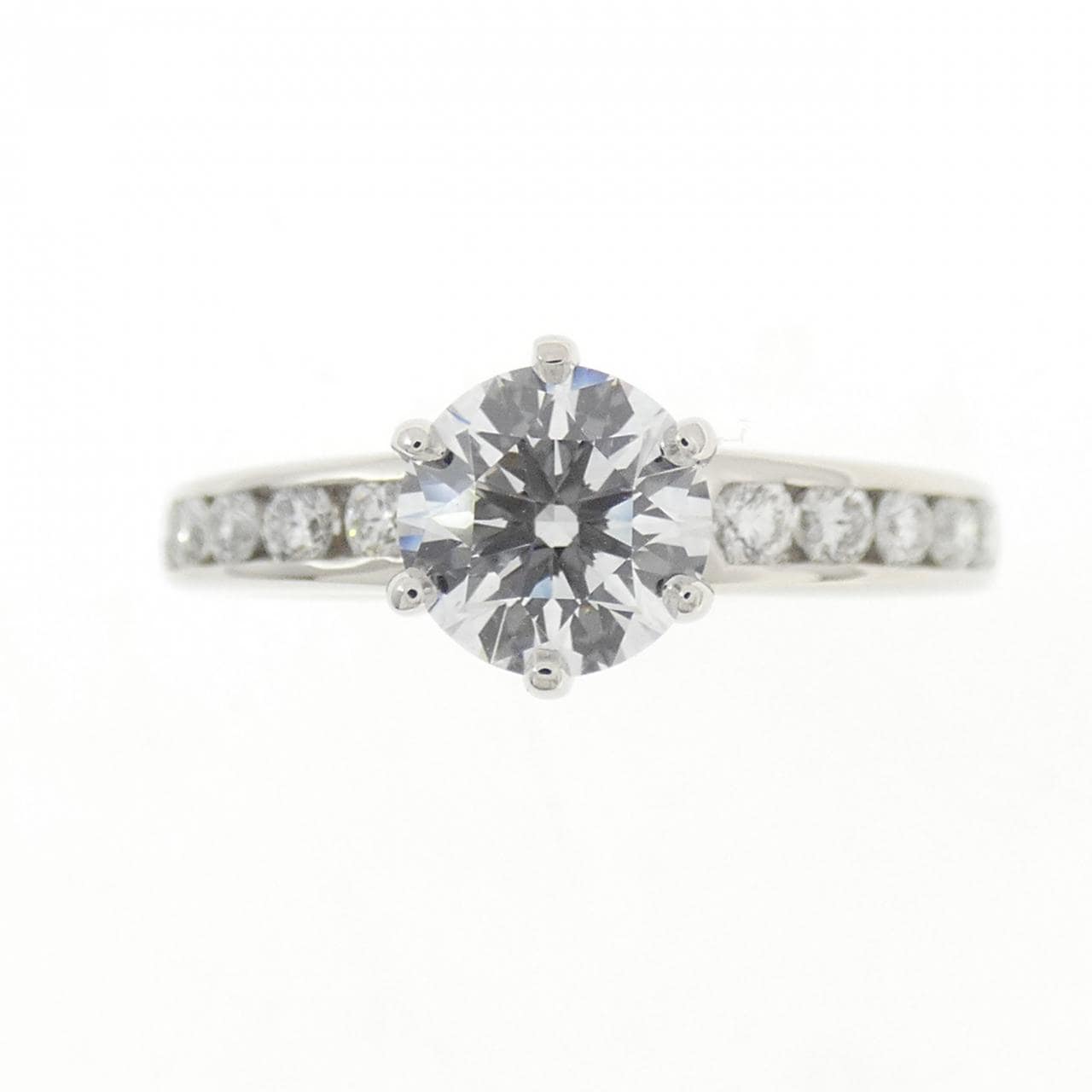 ティファニー ソリティア チャネルセッティング リング 0.67CT