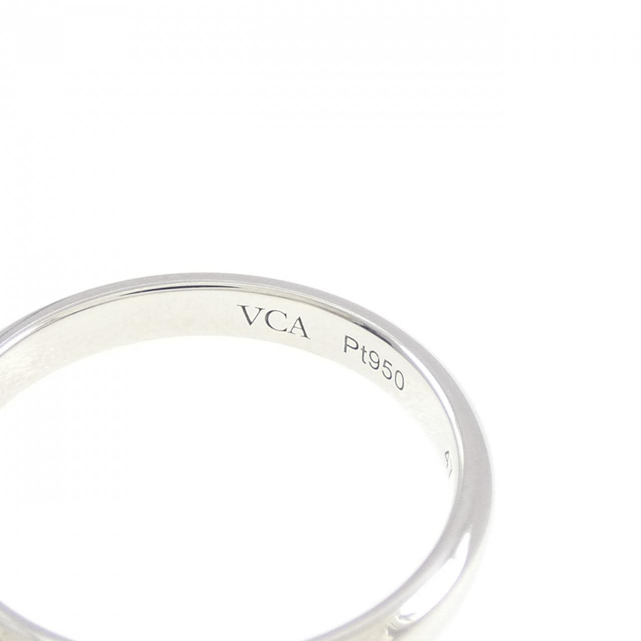 ヴァンクリーフ&アーペル トゥージュール リング