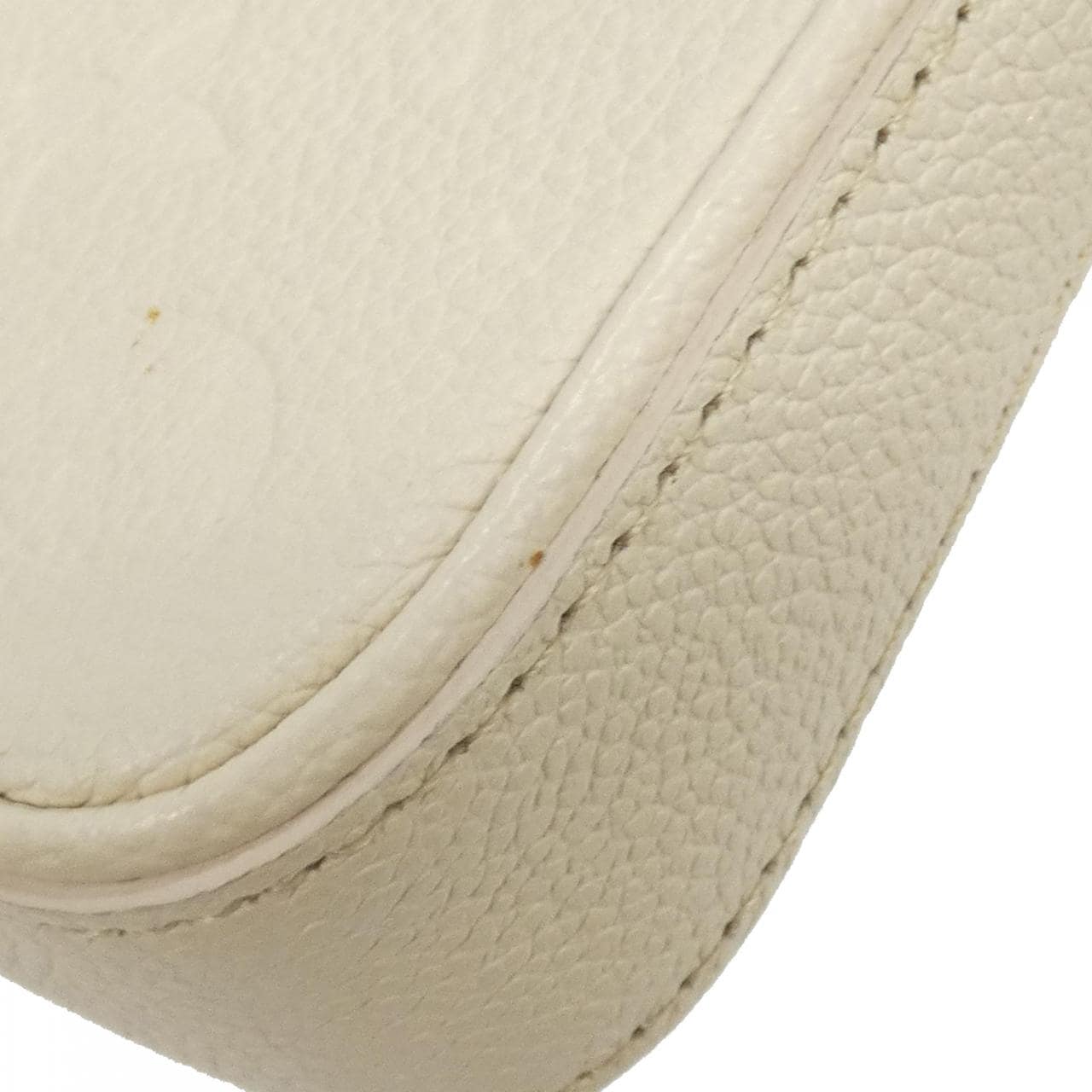 ルイヴィトン モノグラム アンプラント イージー ポーチ M81066 アクセサリーポーチ