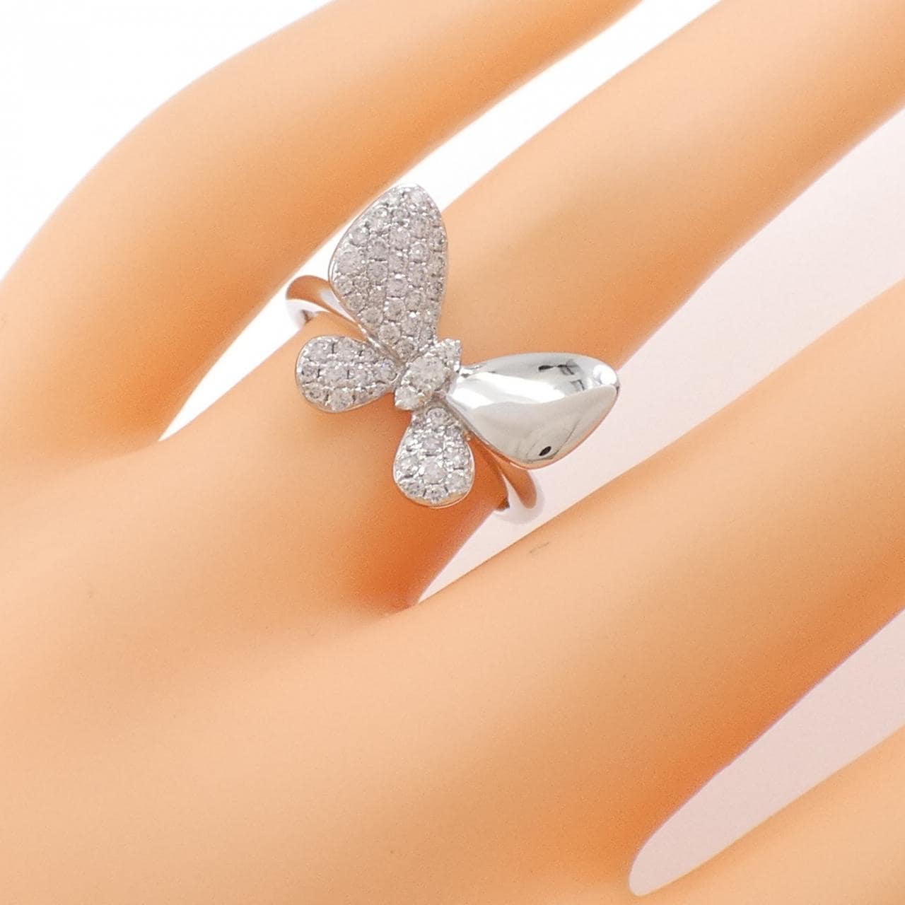 K18WG 蝴蝶钻石0.43CT
