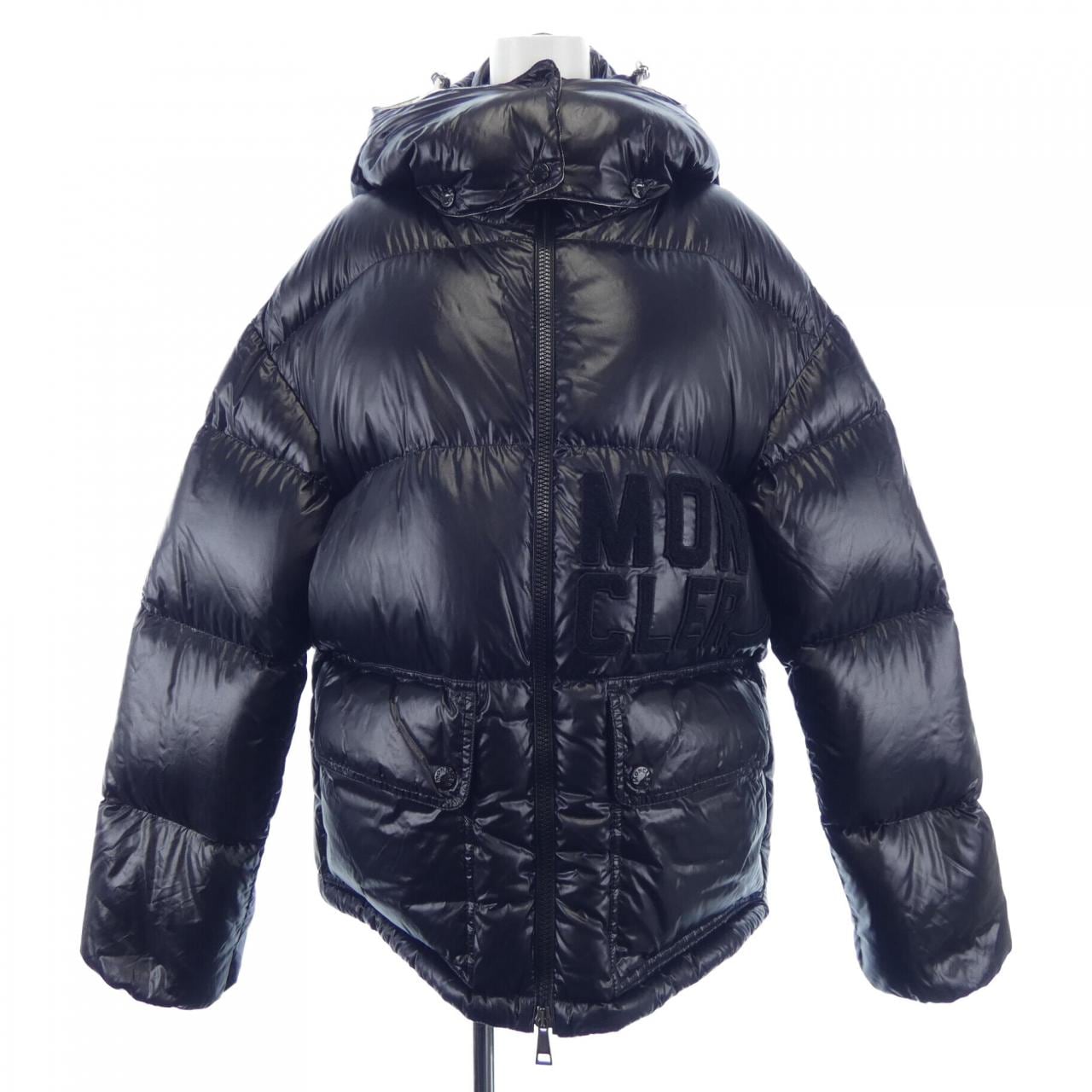 モンクレール MONCLER ダウンジャケット
