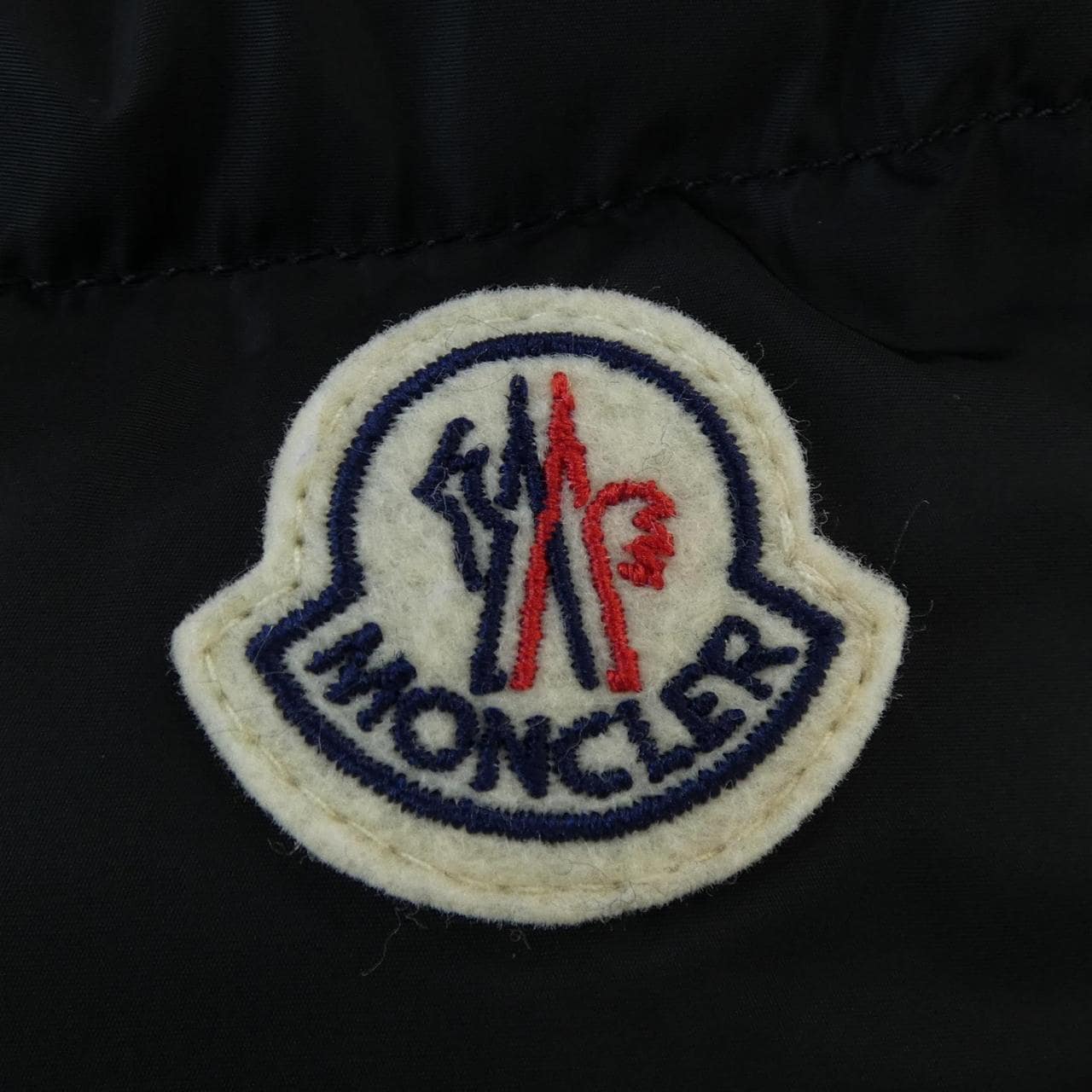 モンクレール MONCLER AVOCETTE ダウンコート