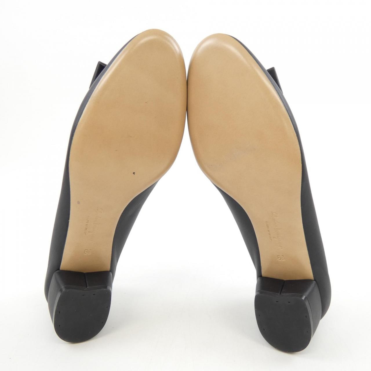 サルヴァトーレフェラガモ SALVATORE FERRAGAMO DB 36480 パンプス