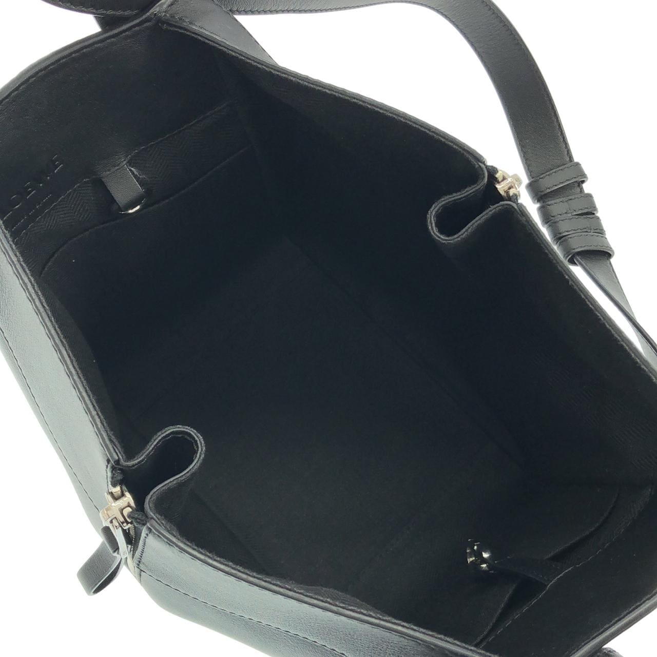 ロエベ ハンモック コンパクト A538H13X10 ショルダーバッグ