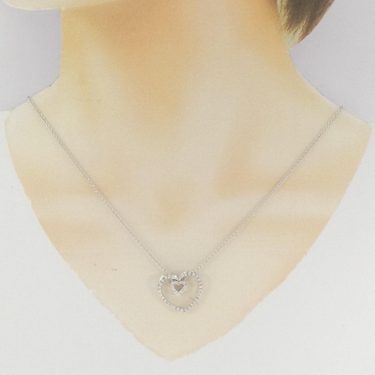 750WG 心形钻石项链 0.33CT