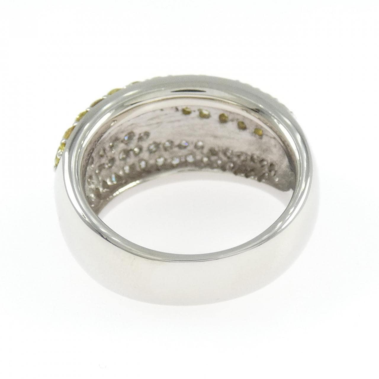 PT900钻石戒指 0.74克拉