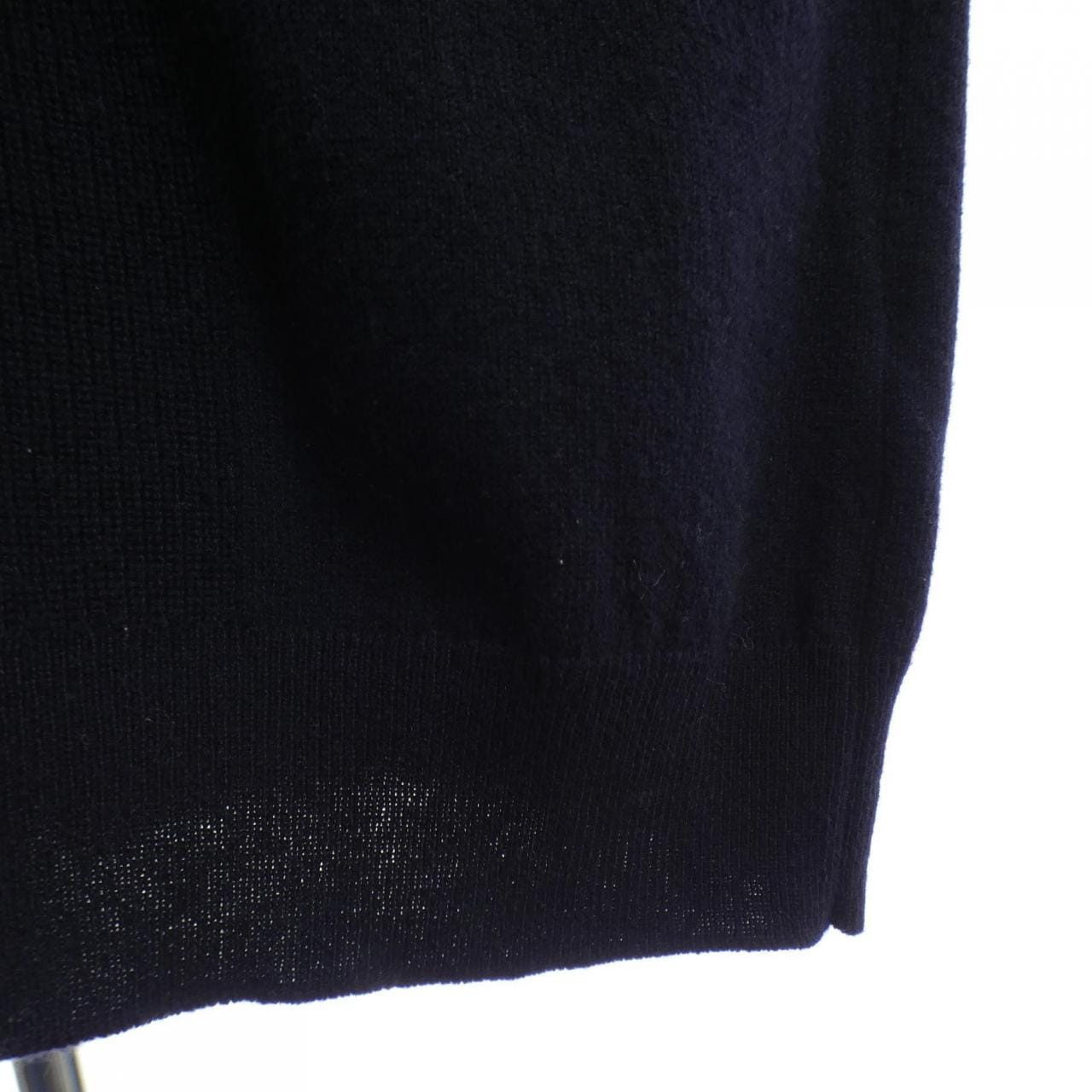 エルメス HERMES カナディアンボタン 4E2542D1 ニット