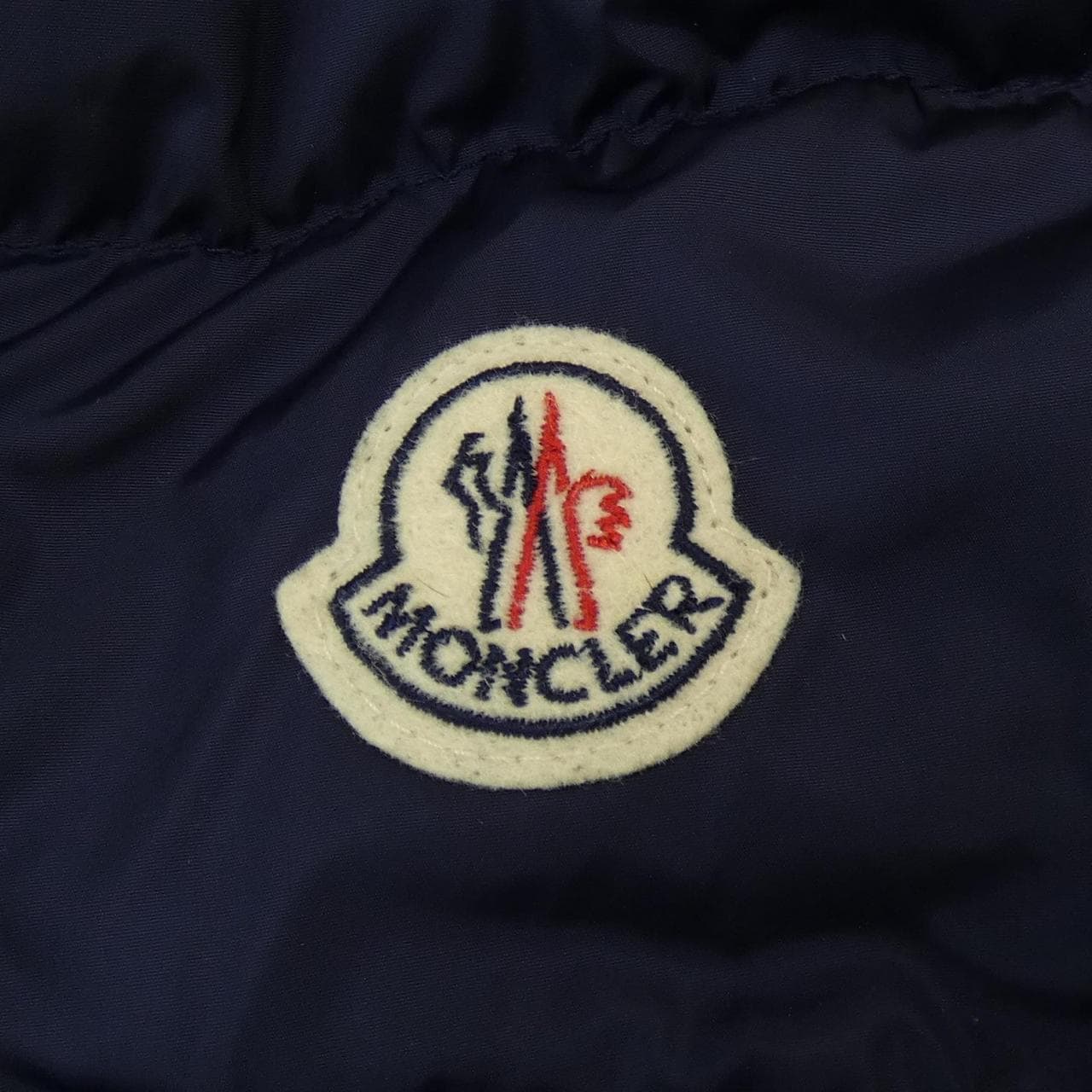 モンクレール MONCLER ダウンジャケット