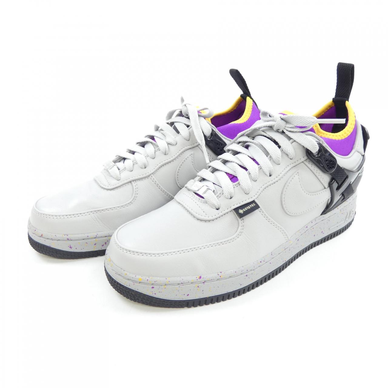 ナイキ NIKE スニーカー