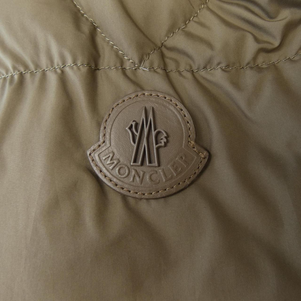 モンクレール MONCLER BESBRE ダウンジャケット