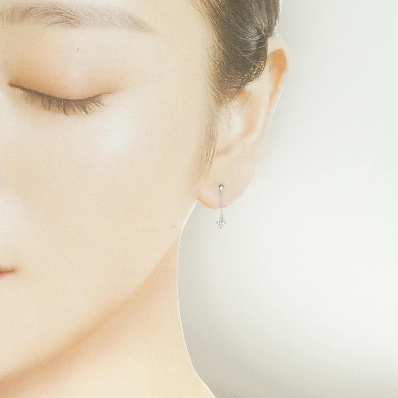 ポンテヴェキオ ダイヤモンド ピアス 0.10CT