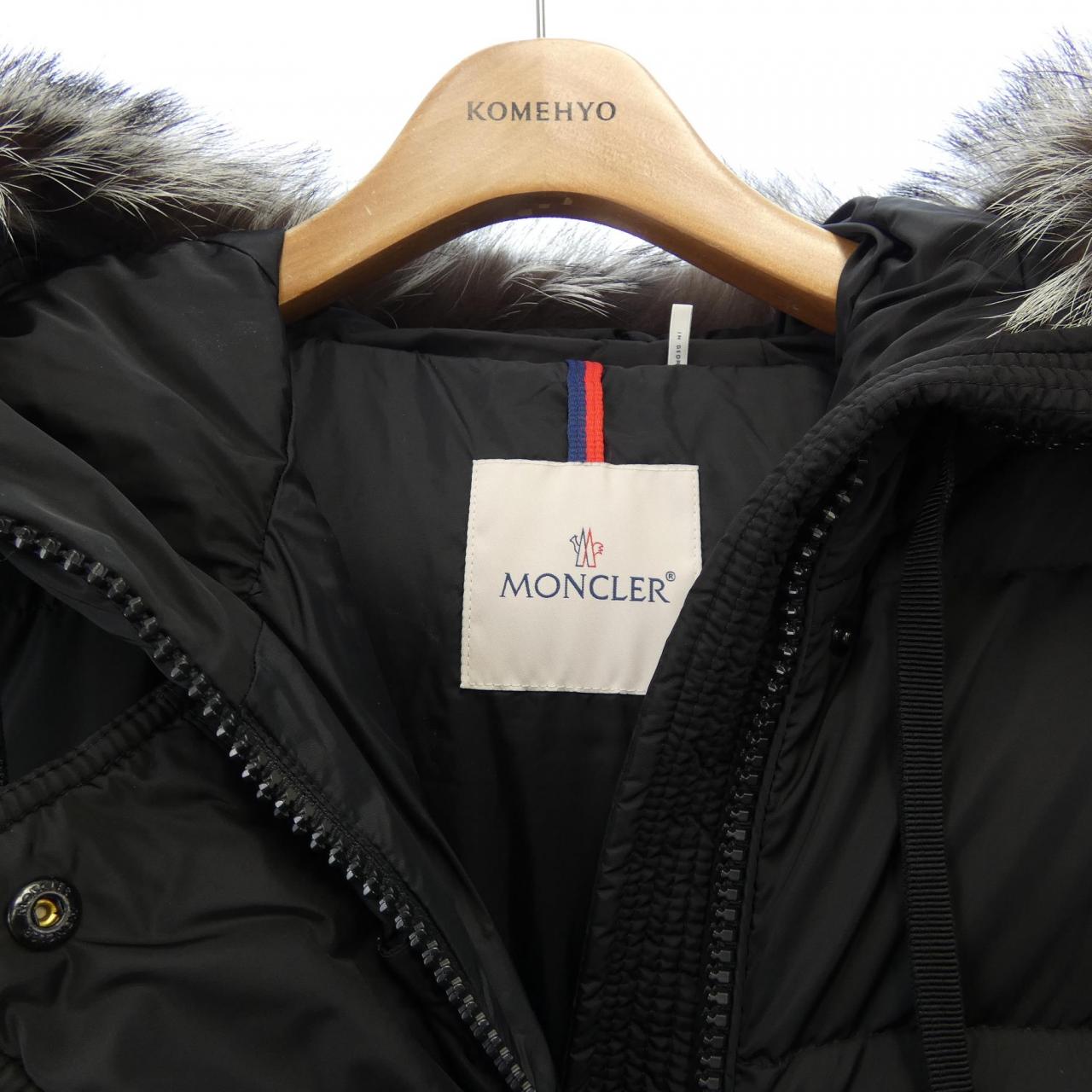 モンクレール MONCLER ダウンコート