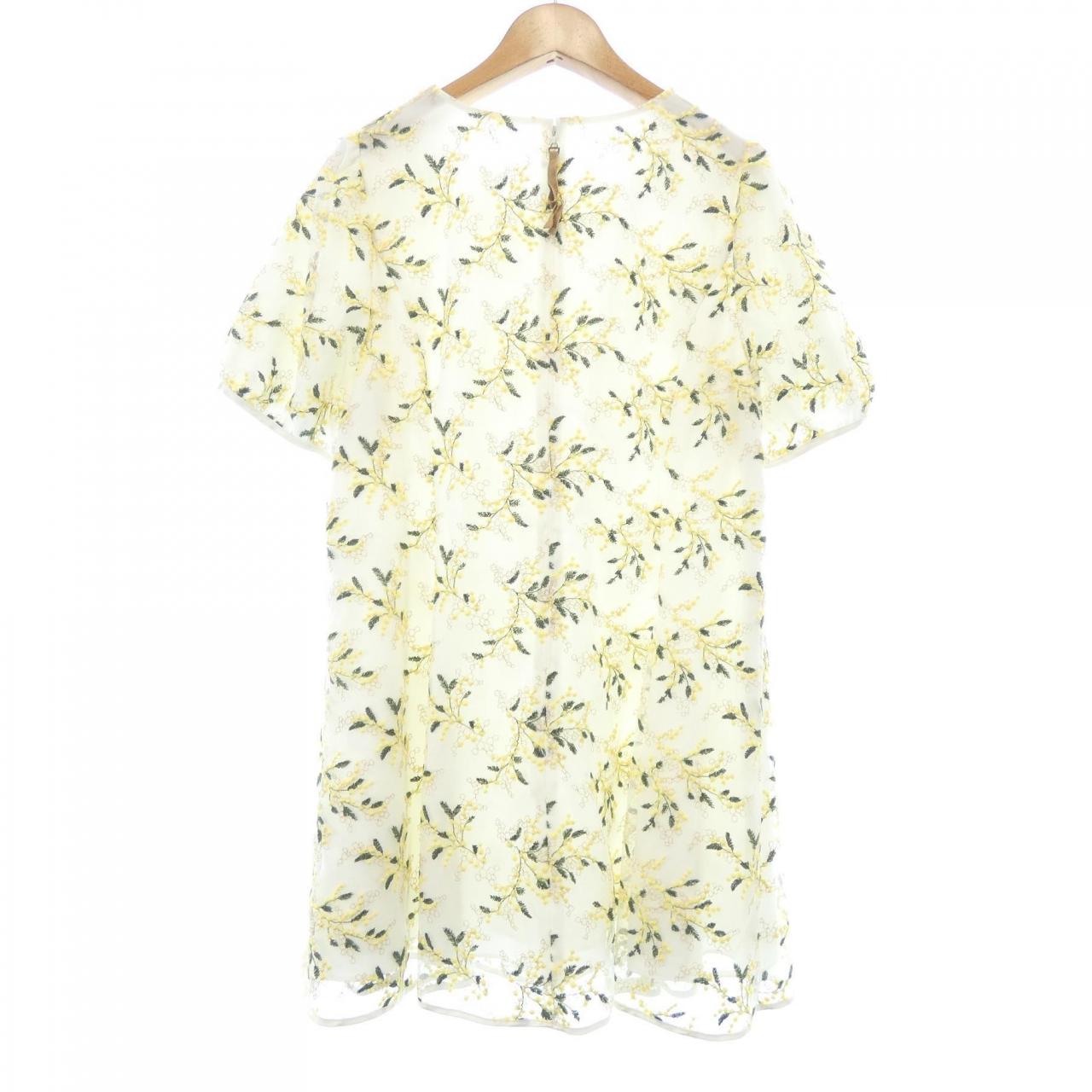 TO BE CHIC TO BE CHIC Tops