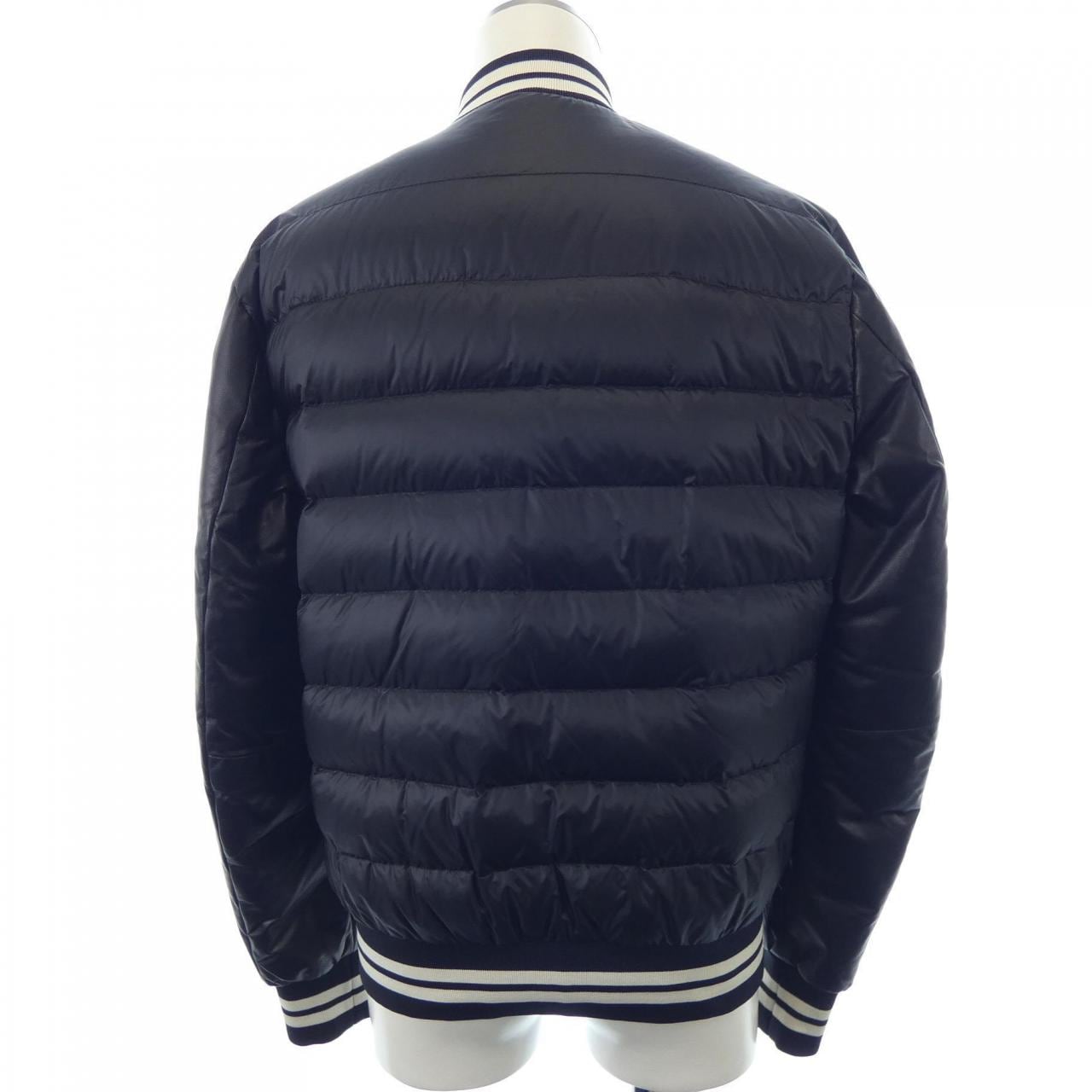 モンクレール MONCLER AUBURN ダウンジャケット