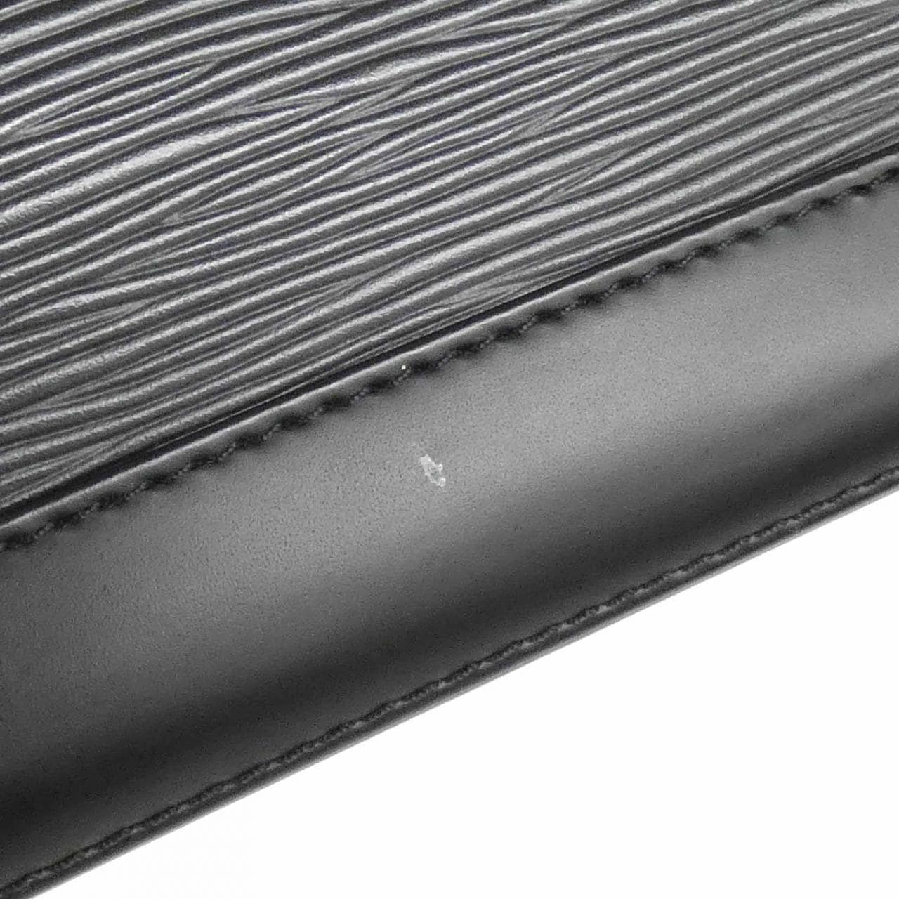 ルイヴィトン エピ アルマ PM M40302 バッグ