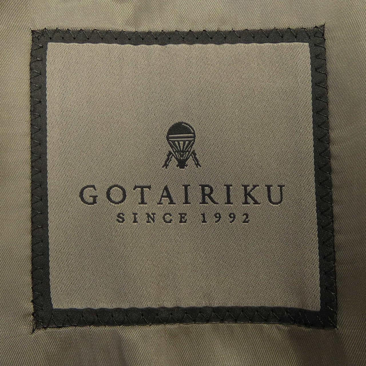 ゴタイリク GOTAIRIKU SR GO CW 0516 スーツ