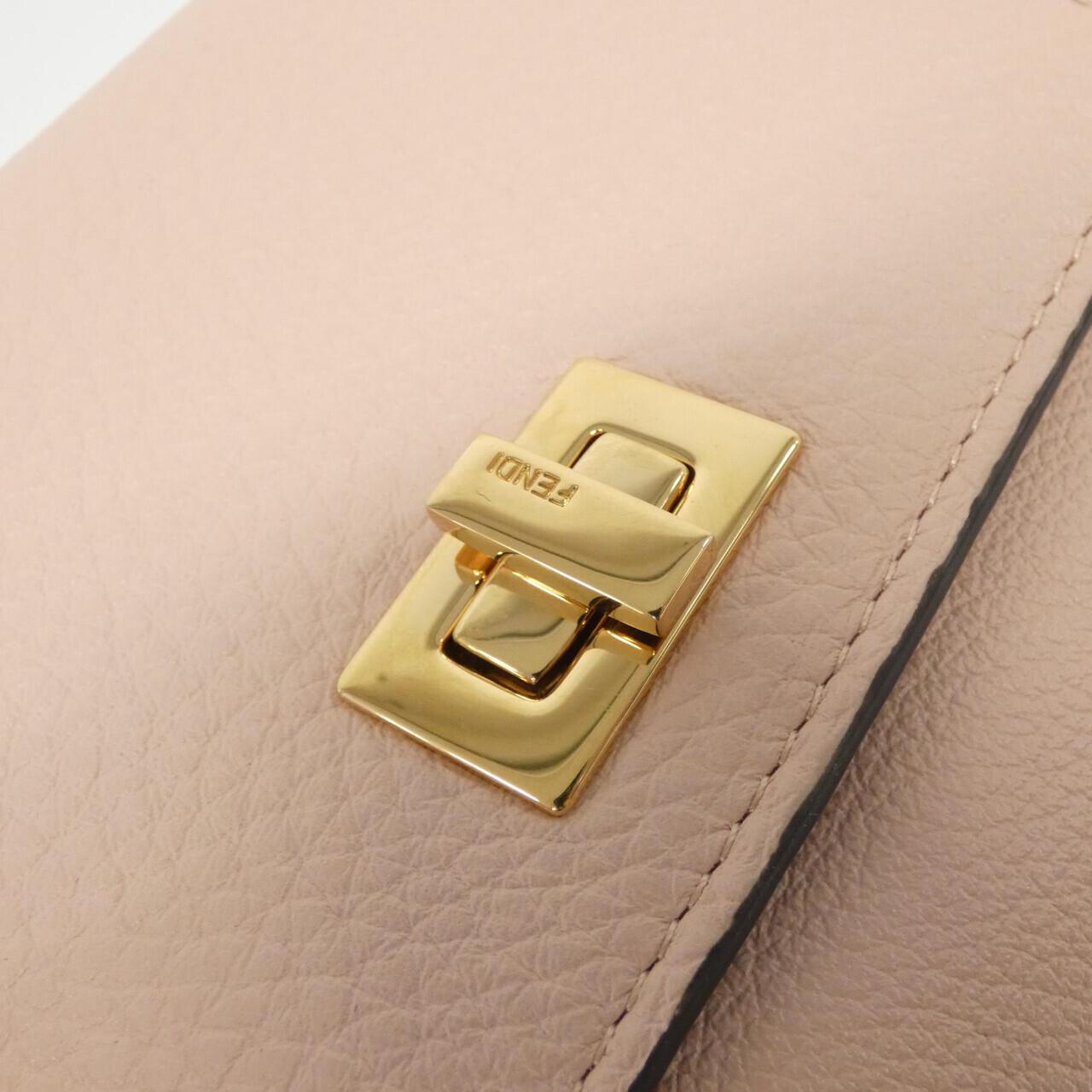 FENDI Peekaboo 8M0438 A91B 錢包