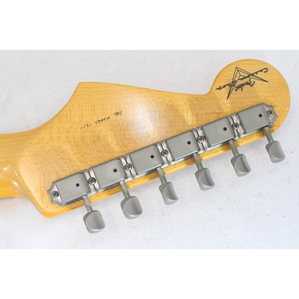ＦＥＮＤＥＲ　ＣＵＳＴＯＭ　ＳＨＯＰ　ＳＴＲＡＴＯＣＡＳＴＥＲ　ＰＲＯ　ＣＬＯＳＥＴ　ＣＬＡＳＳＩＣ