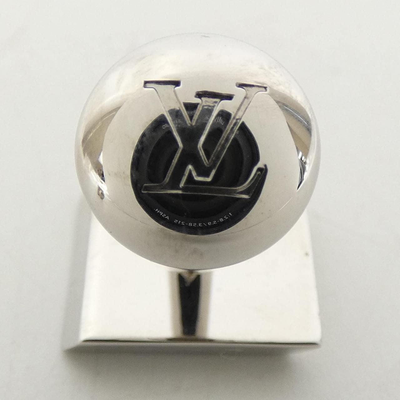 ルイヴィトン LOUIS VUITTON カフス