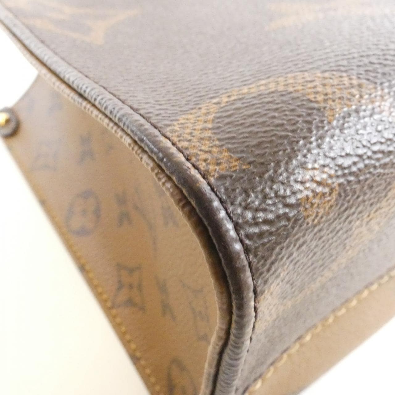 ルイヴィトン モノグラム ジャイアント オンザゴー PM M46373 バッグ