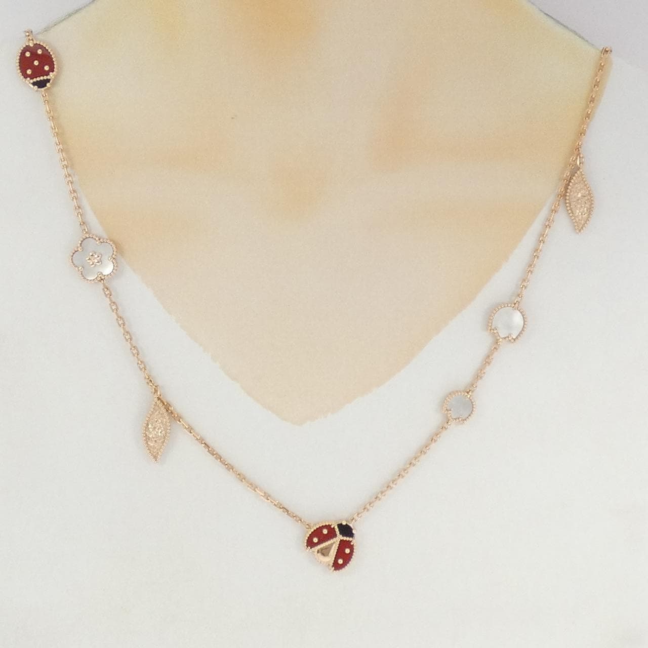 ヴァンクリーフ&アーペル ラッキーアルハンブラ ネックレス