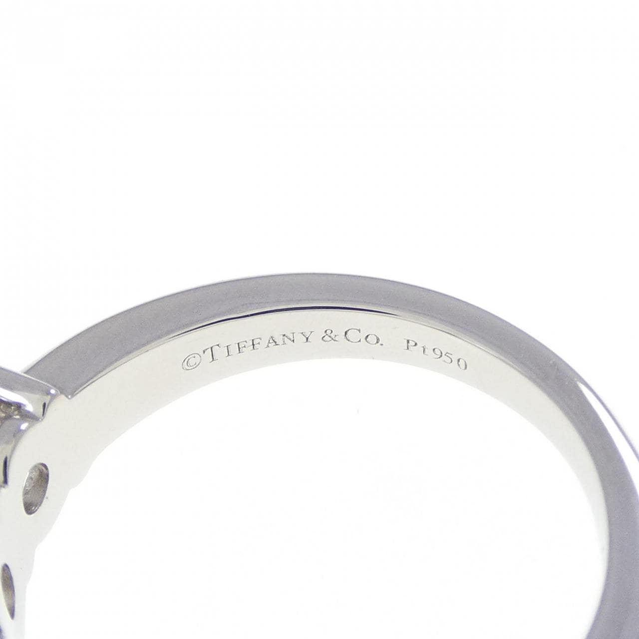 ティファニー ダイヤモンド リング 1.55CT