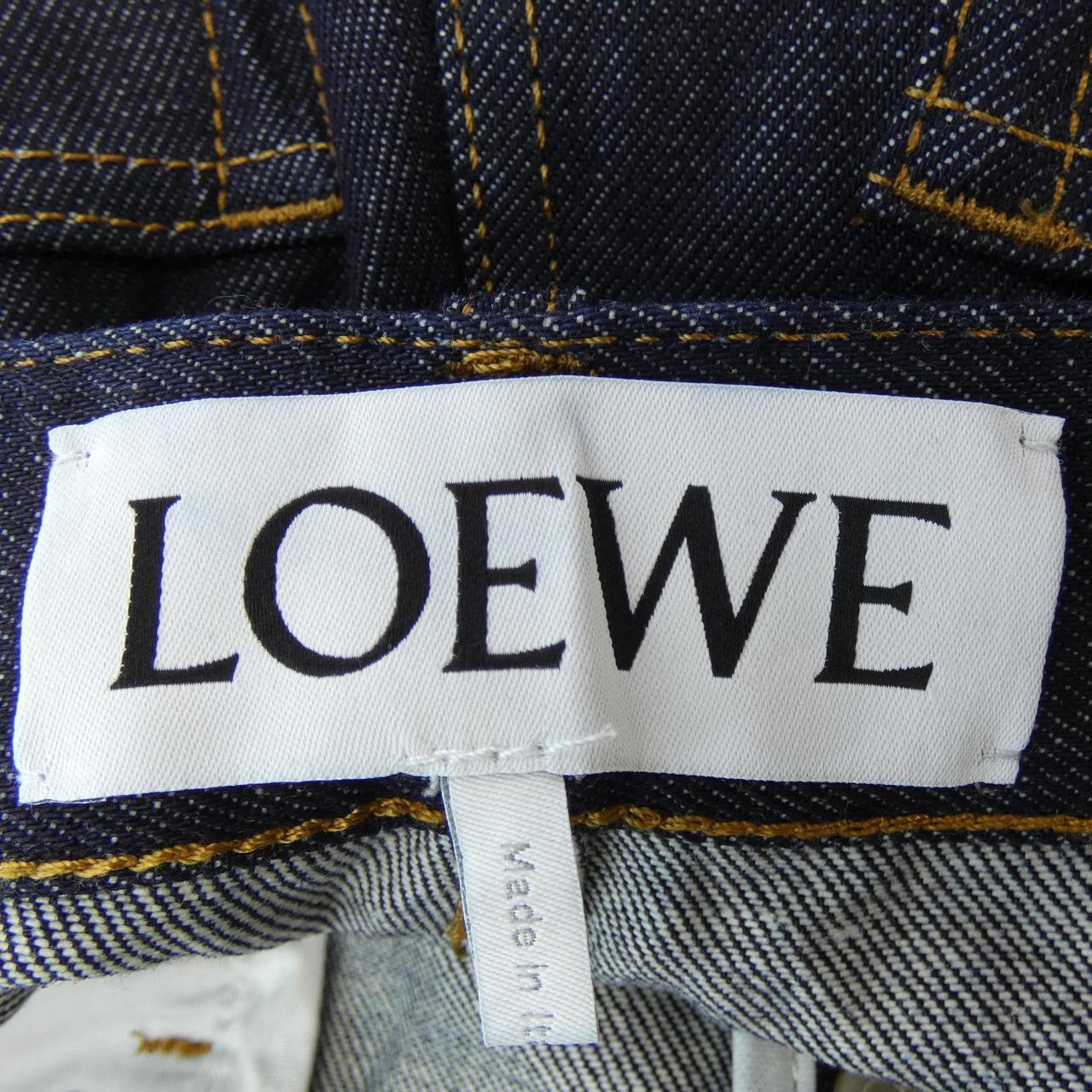 羅伊貝LOEWE牛仔褲