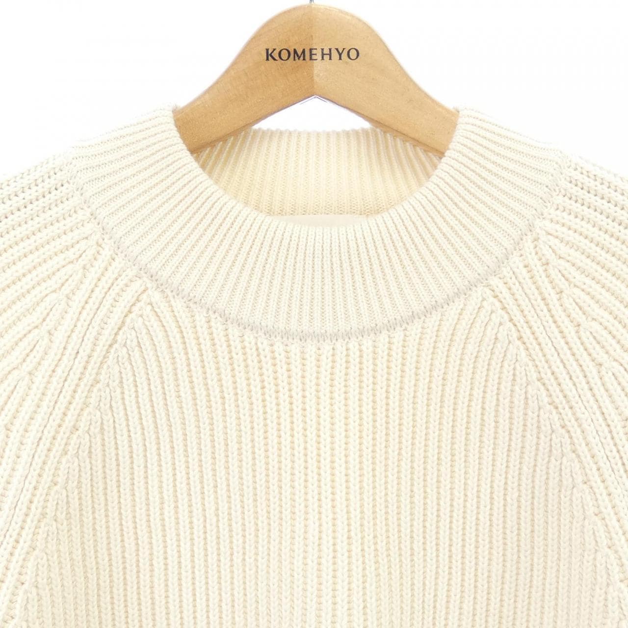 アミ AMI HKS024 ニット