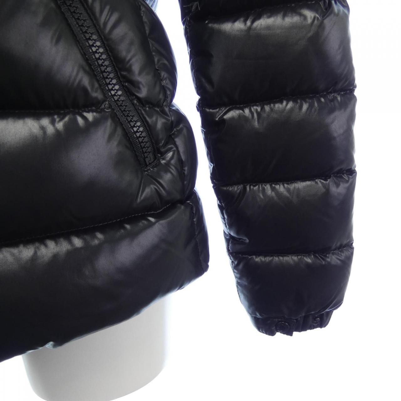 MONCLER MONCLER Down Jacket