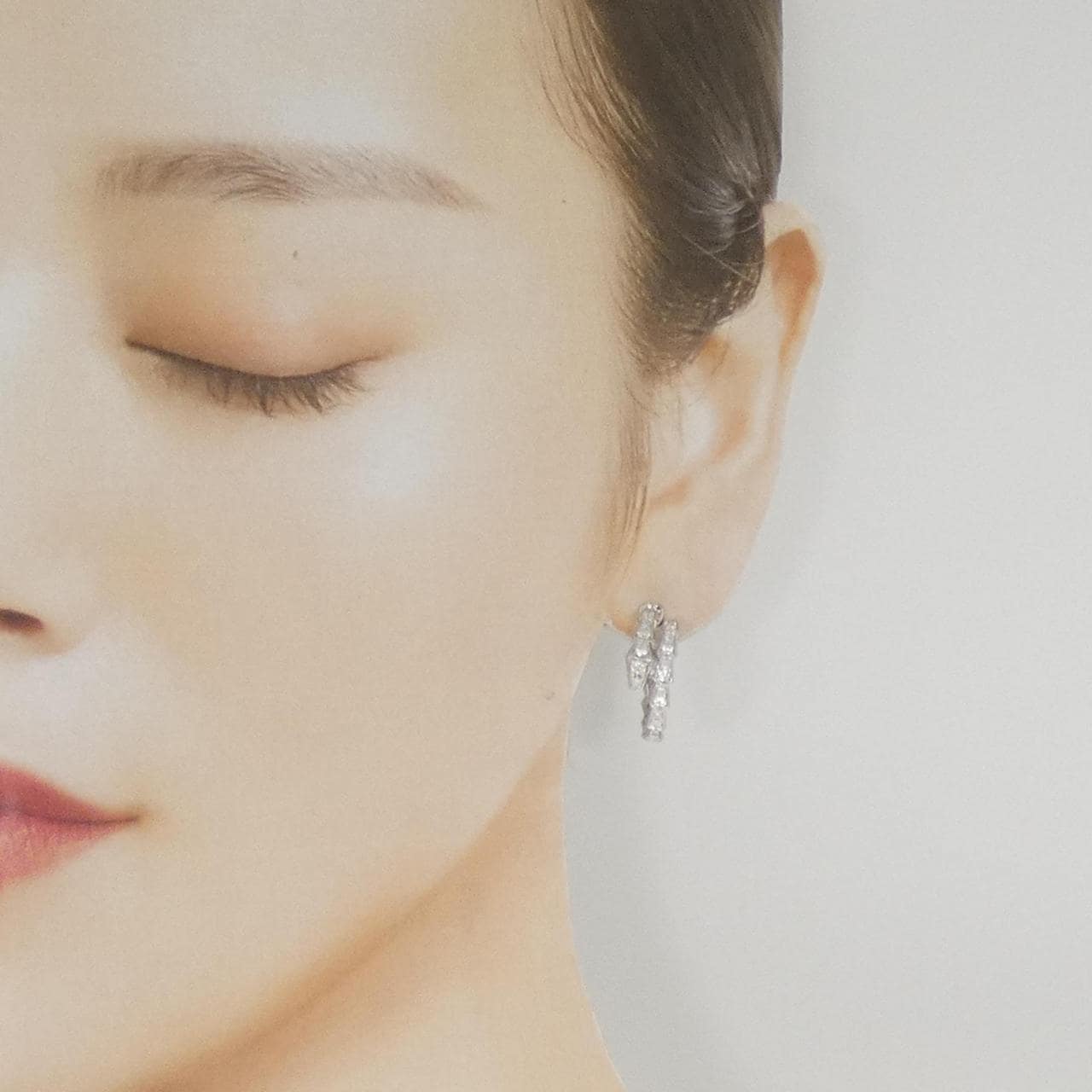 ブルガリ セルペンティ ヴァイパー ピアス